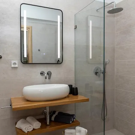 דירה Naxian Asset